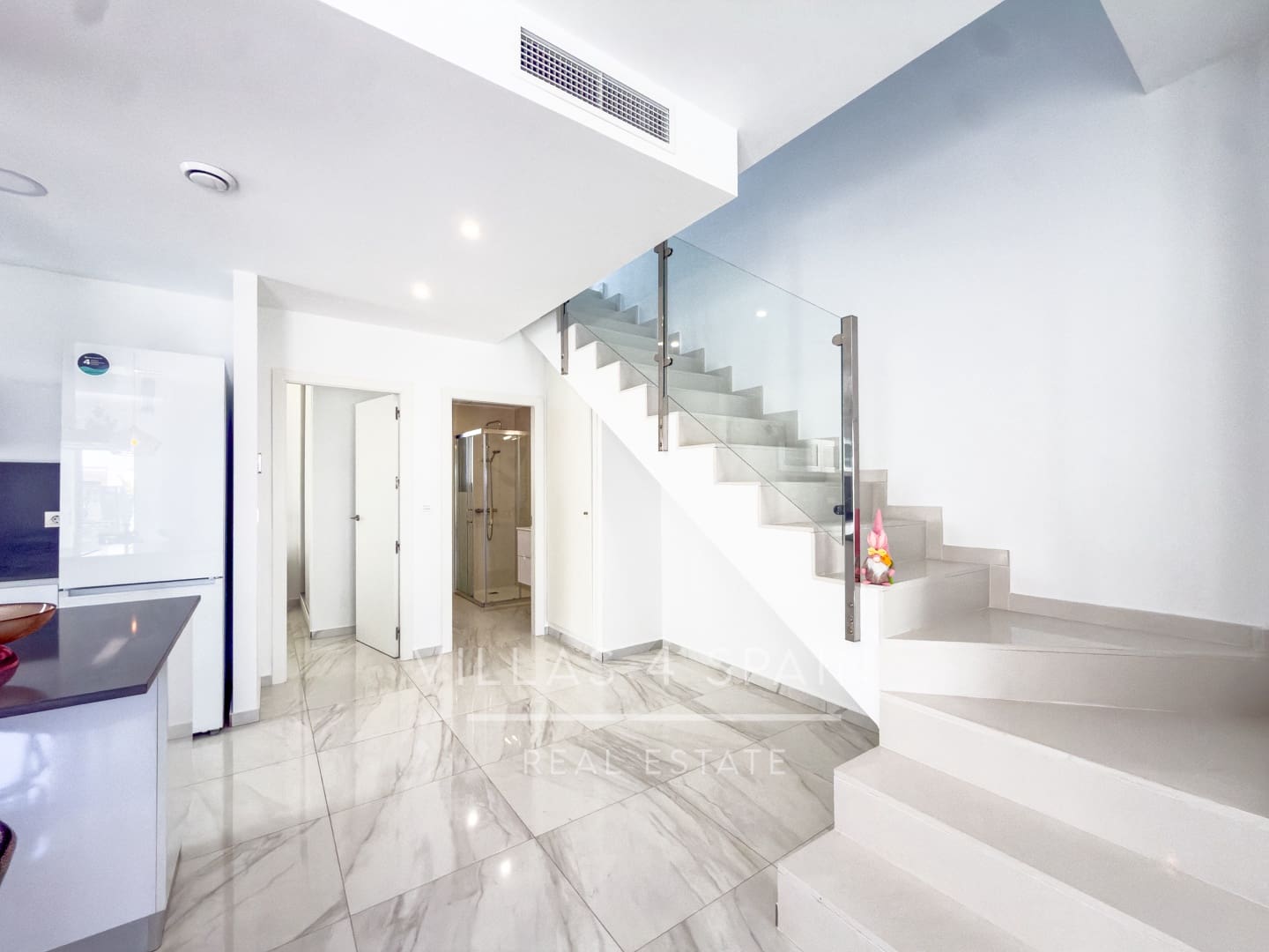 3 bedroom Villa for sale in Benijofar with pool garage - € 374,999 (Ref: 9844809)