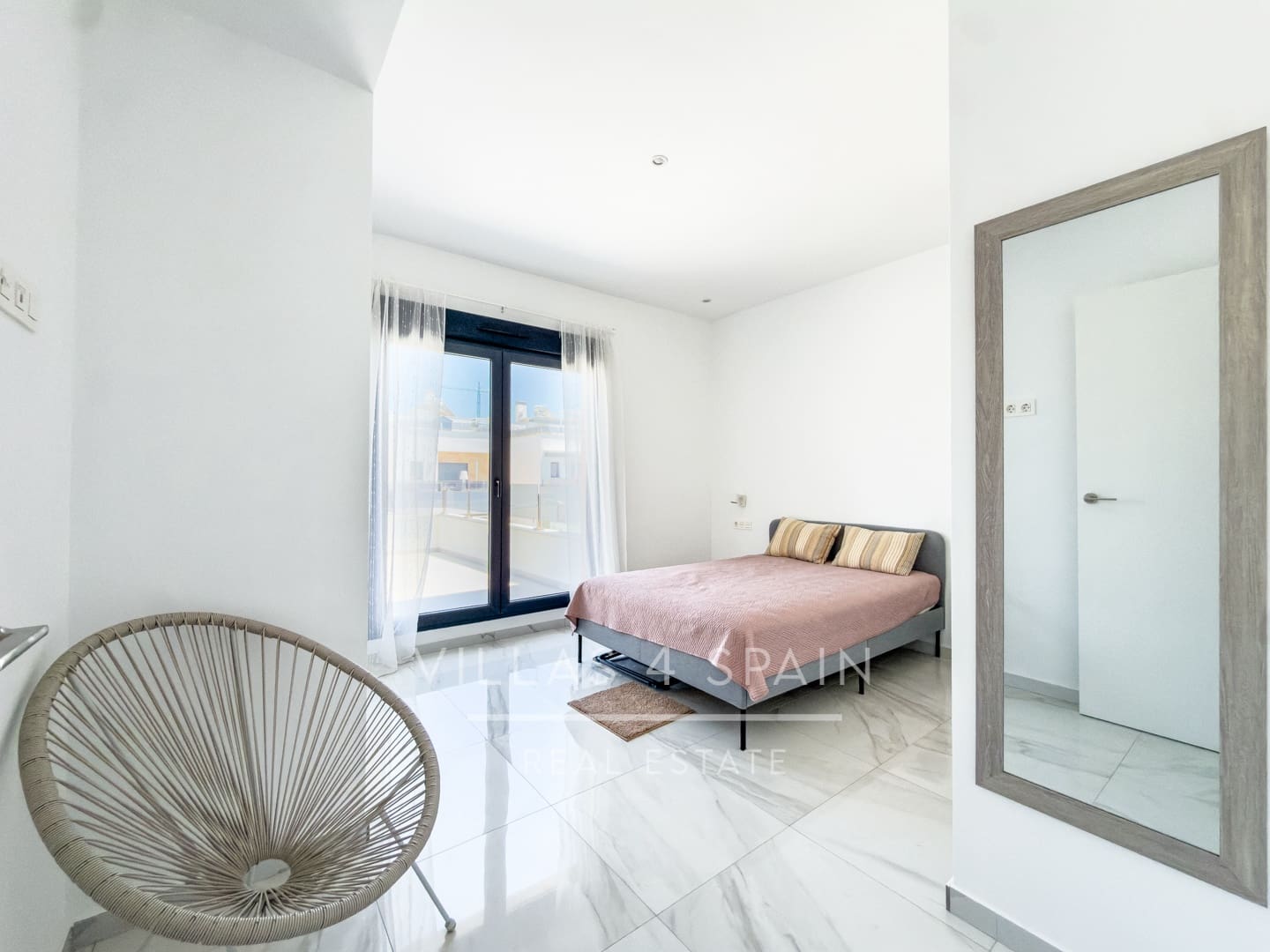 3 bedroom Villa for sale in Benijofar with pool garage - € 374,999 (Ref: 9844809)