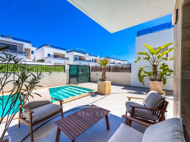 3 bedroom Villa for sale in Benijófar with pool garage - € 374,999 (Ref: 9844809)