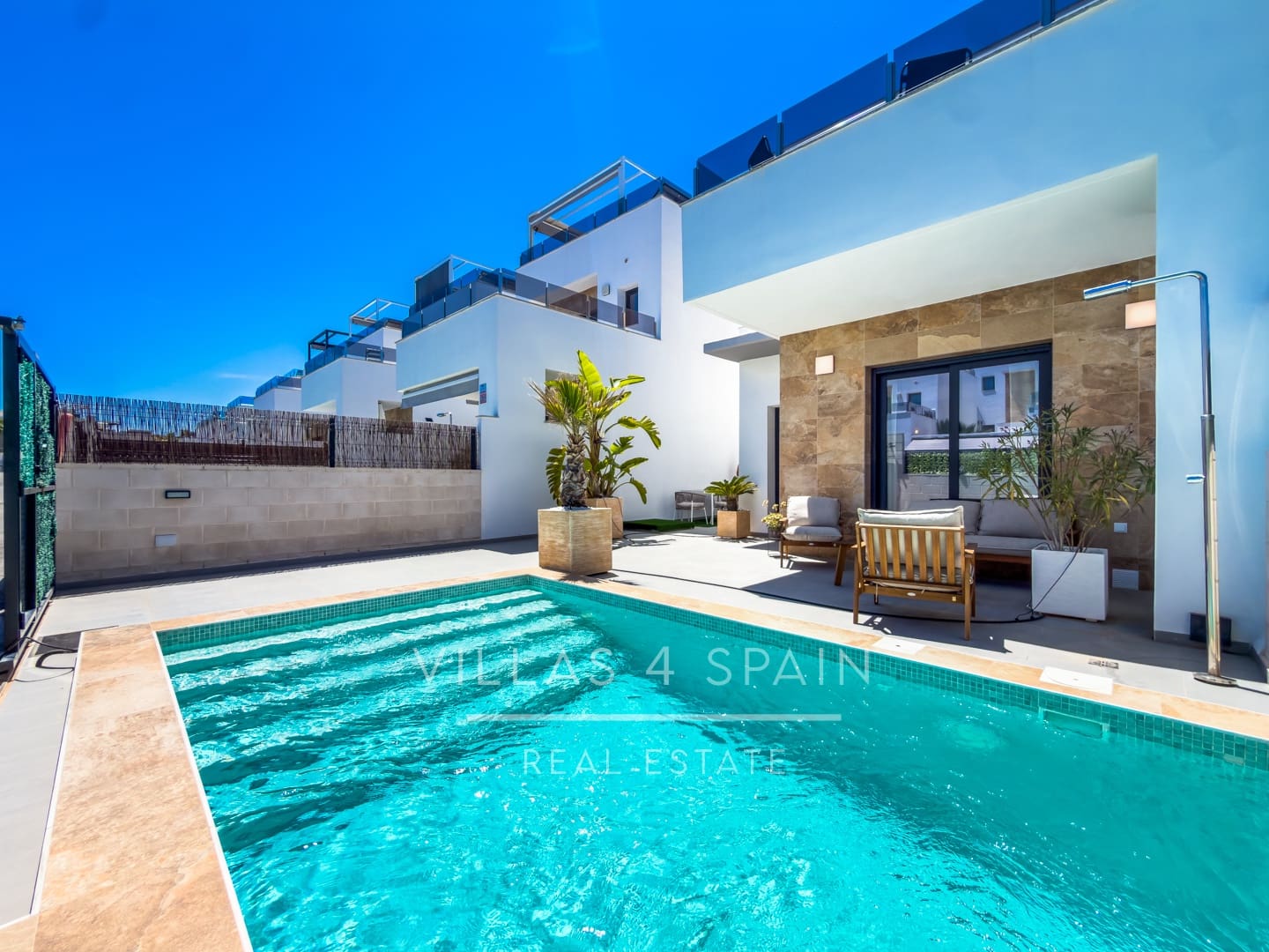 3 bedroom Villa for sale in Benijofar with pool garage - € 374,999 (Ref: 9844809)