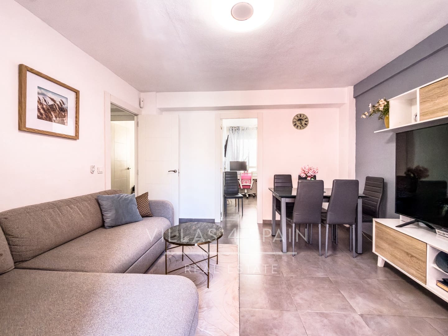 3 soveværelse Lejlighed til salg i Torrevieja - € 149.950 (Ref: 9858993)