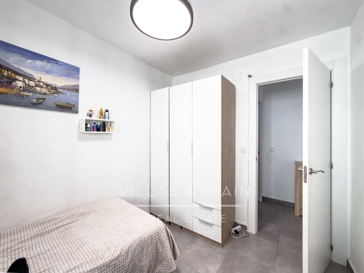 3 soveværelse Lejlighed til salg i Torrevieja - € 149.950 (Ref: 9858993)
