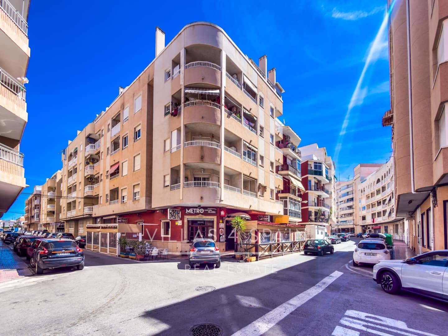 3 soveværelse Lejlighed til salg i Torrevieja - € 149.950 (Ref: 9858993)