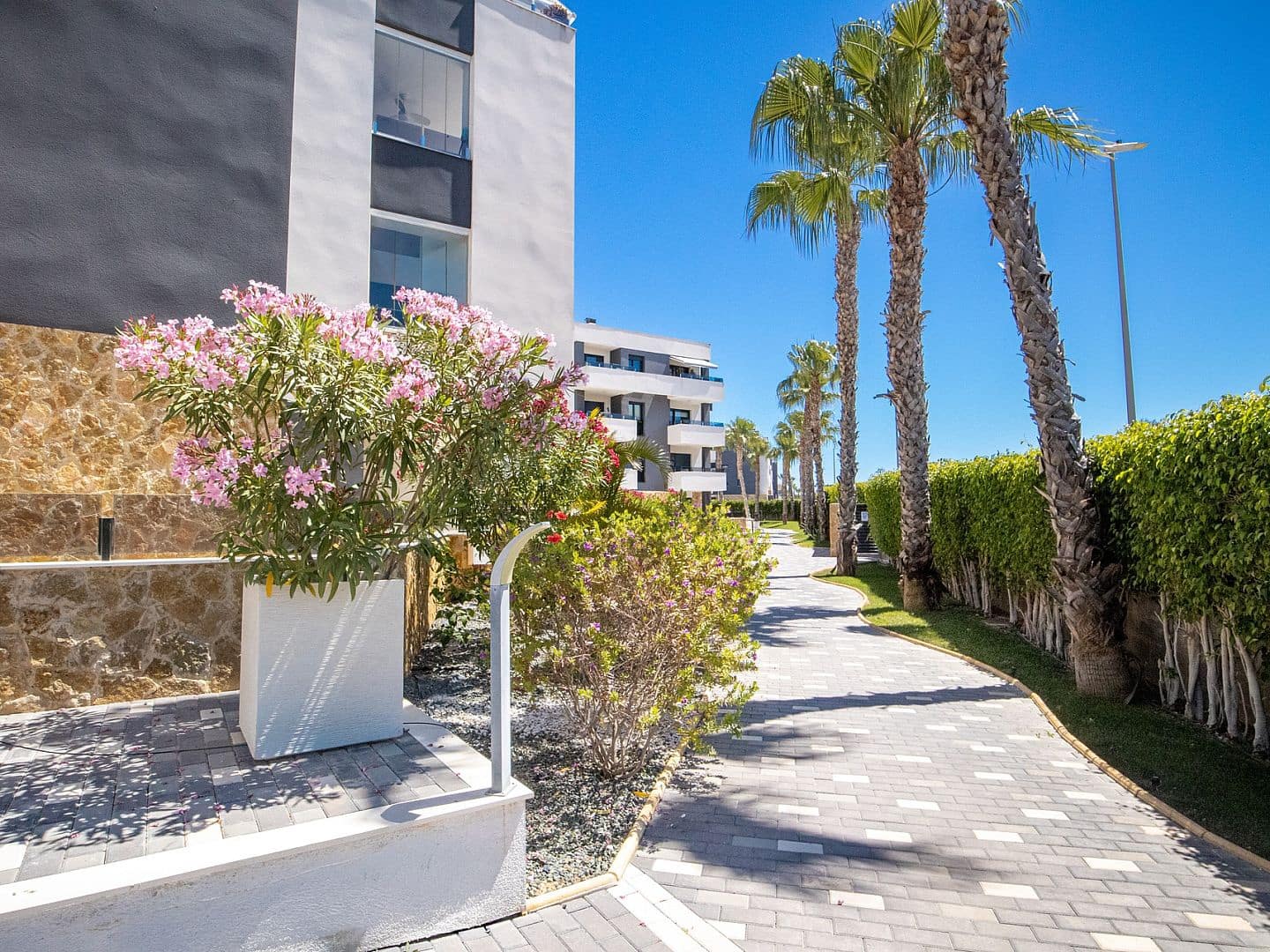 Apartment zu verkaufen in Orihuela Costa mit Pool - 300.000 € (Ref: 9866440)