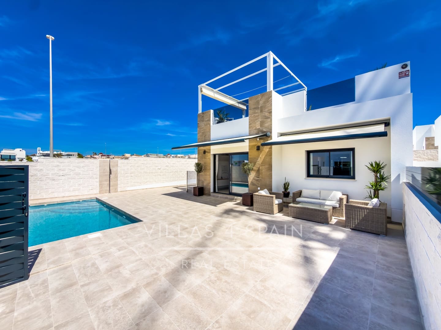 3 camera da letto Villa in vendita in La Marina con piscina - 395.000 € (Rif: 9866441)