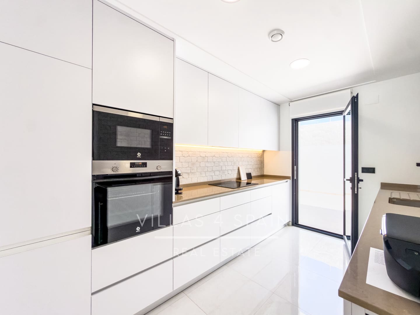 3 camera da letto Villa in vendita in La Marina con piscina - 395.000 € (Rif: 9866441)