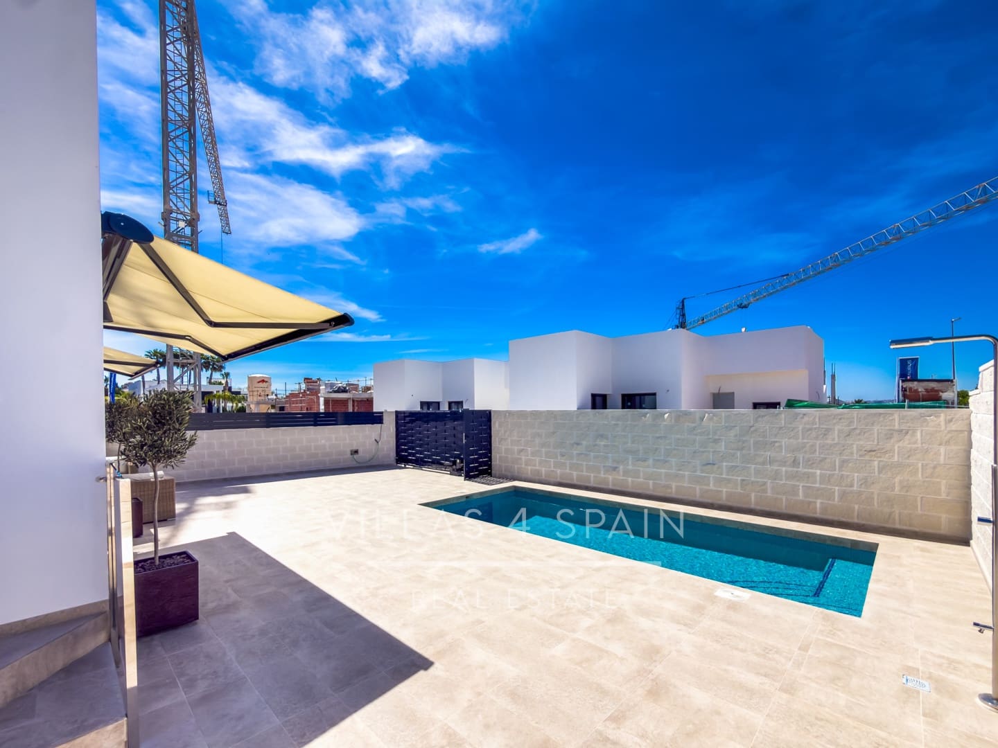 3 camera da letto Villa in vendita in La Marina con piscina - 395.000 € (Rif: 9866441)