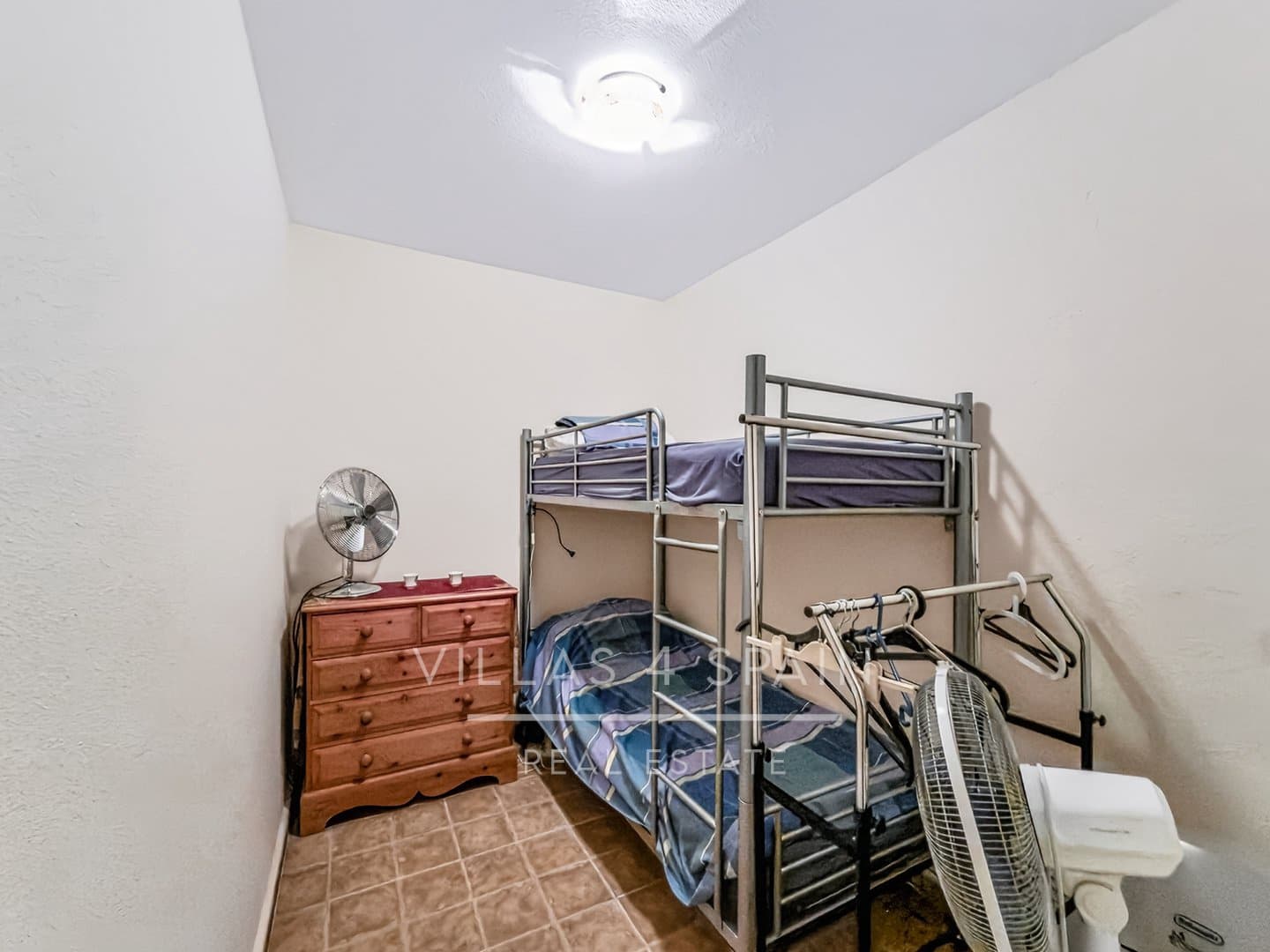 7 soveværelse Villa til salg i Fortuna med swimmingpool garage - € 289.950 (Ref: 9891153)