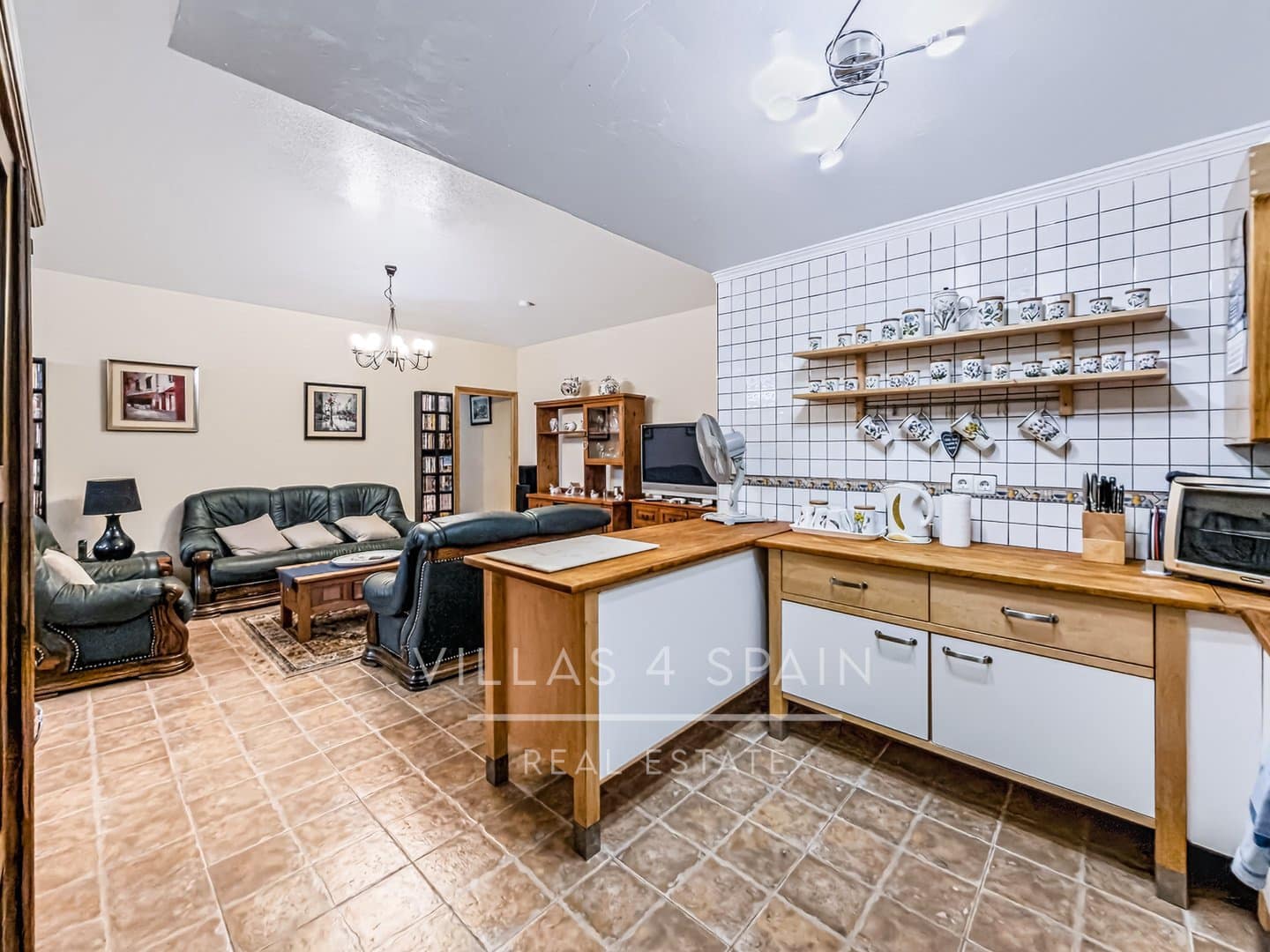7 soveværelse Villa til salg i Fortuna med swimmingpool garage - € 289.950 (Ref: 9891153)