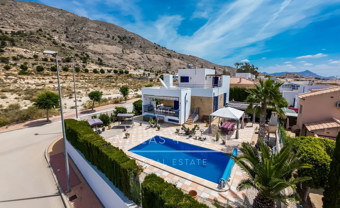 7 soveværelse Villa til salg i Fortuna med swimmingpool garage - € 289.950 (Ref: 9891153)