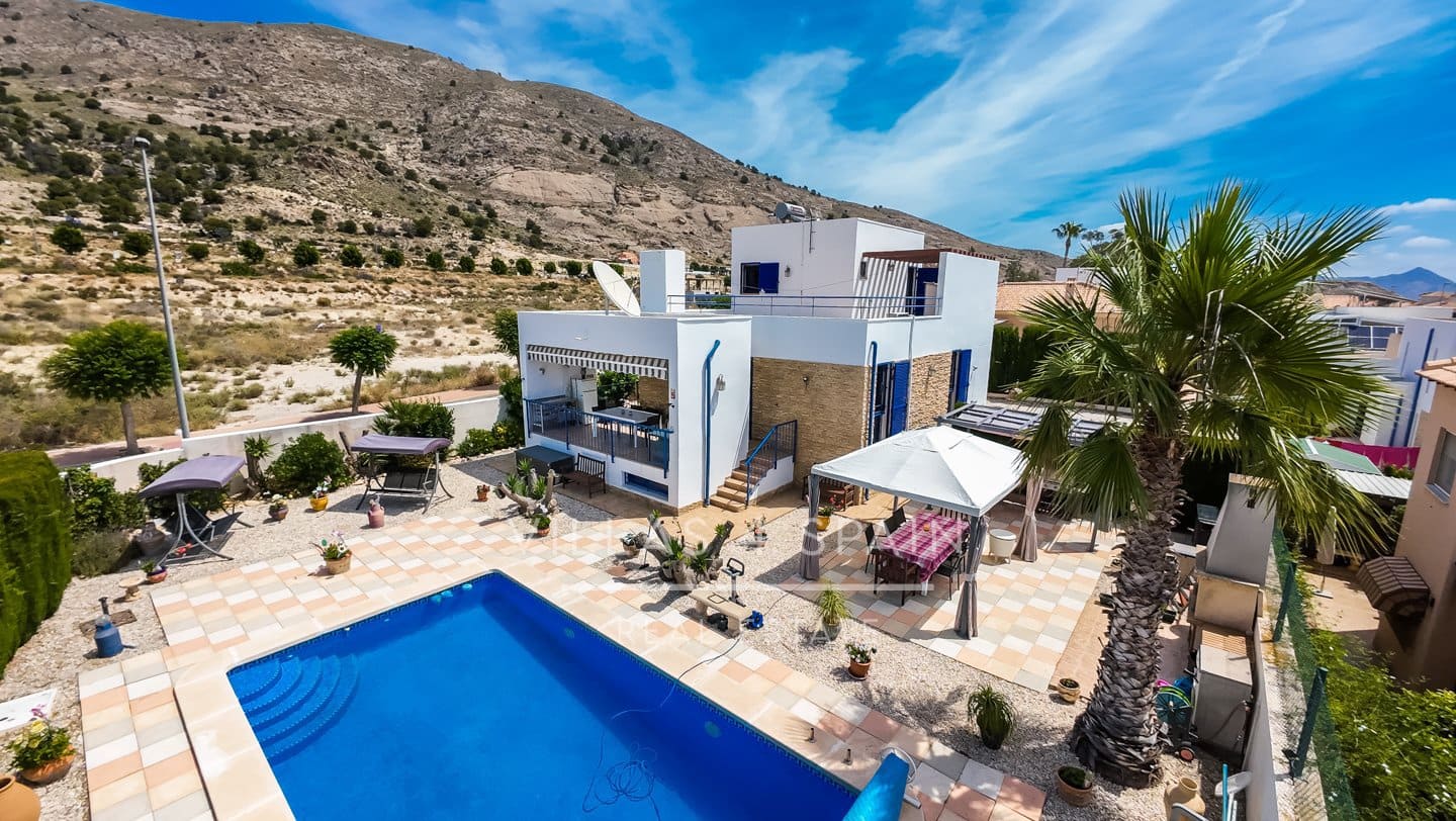 7 soveværelse Villa til salg i Fortuna med swimmingpool garage - € 289.950 (Ref: 9891153)
