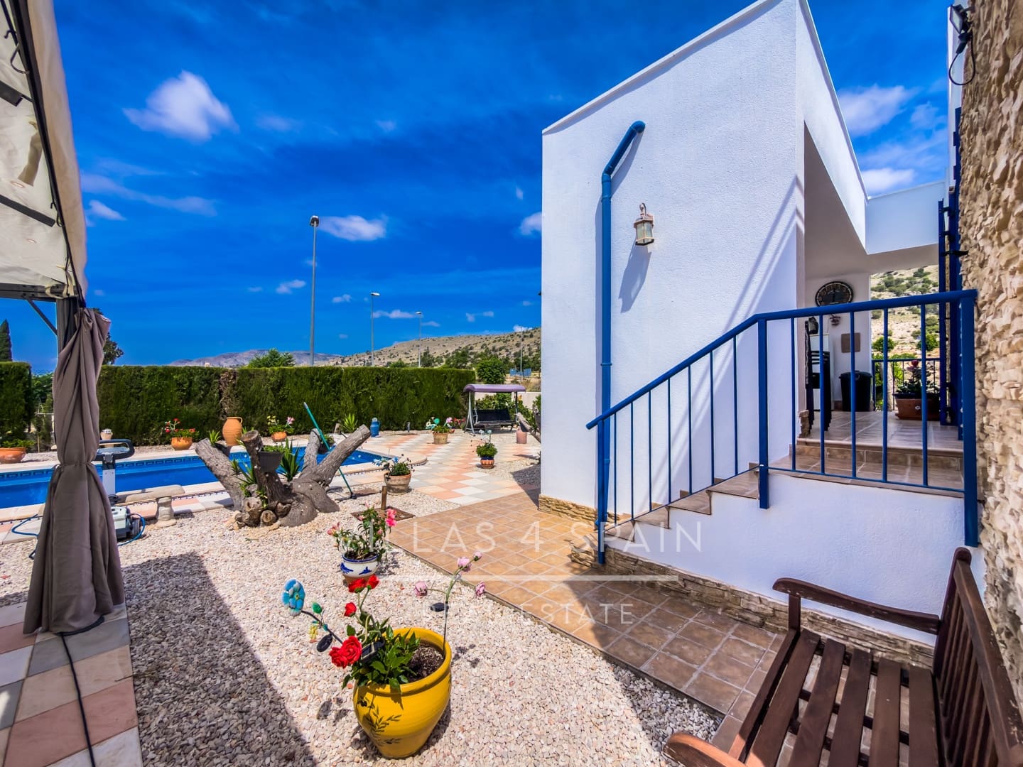 7 soveværelse Villa til salg i Fortuna med swimmingpool garage - € 289.950 (Ref: 9891153)