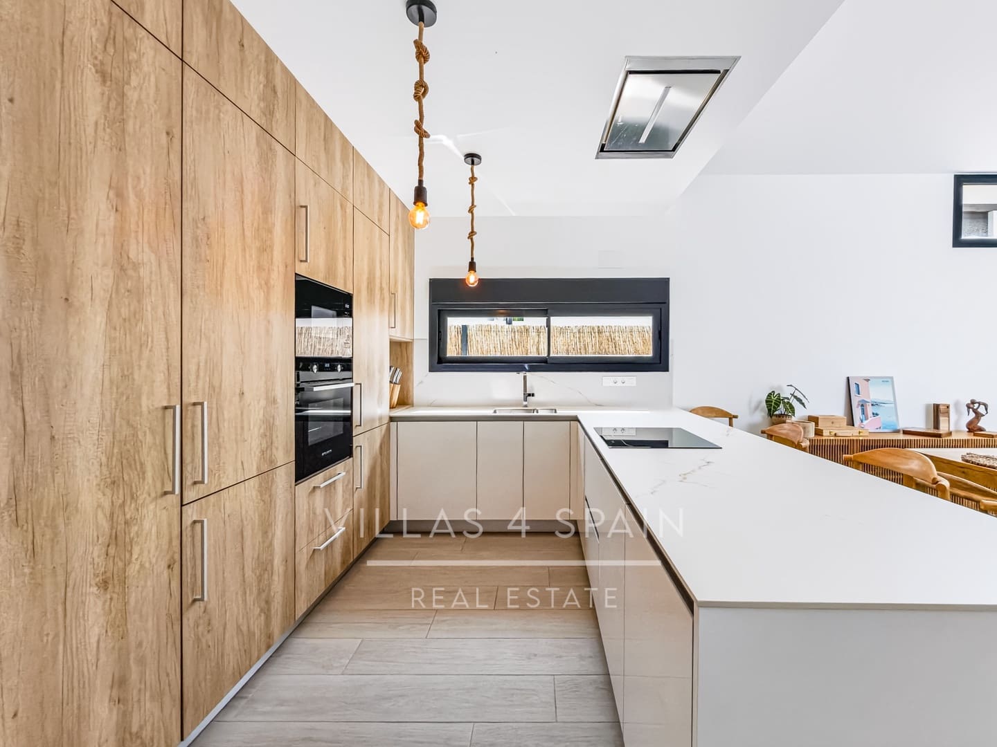 3 slaapkamer Villa te koop in Algorfa met zwembad garage - € 649.000 (Ref: 9906756)