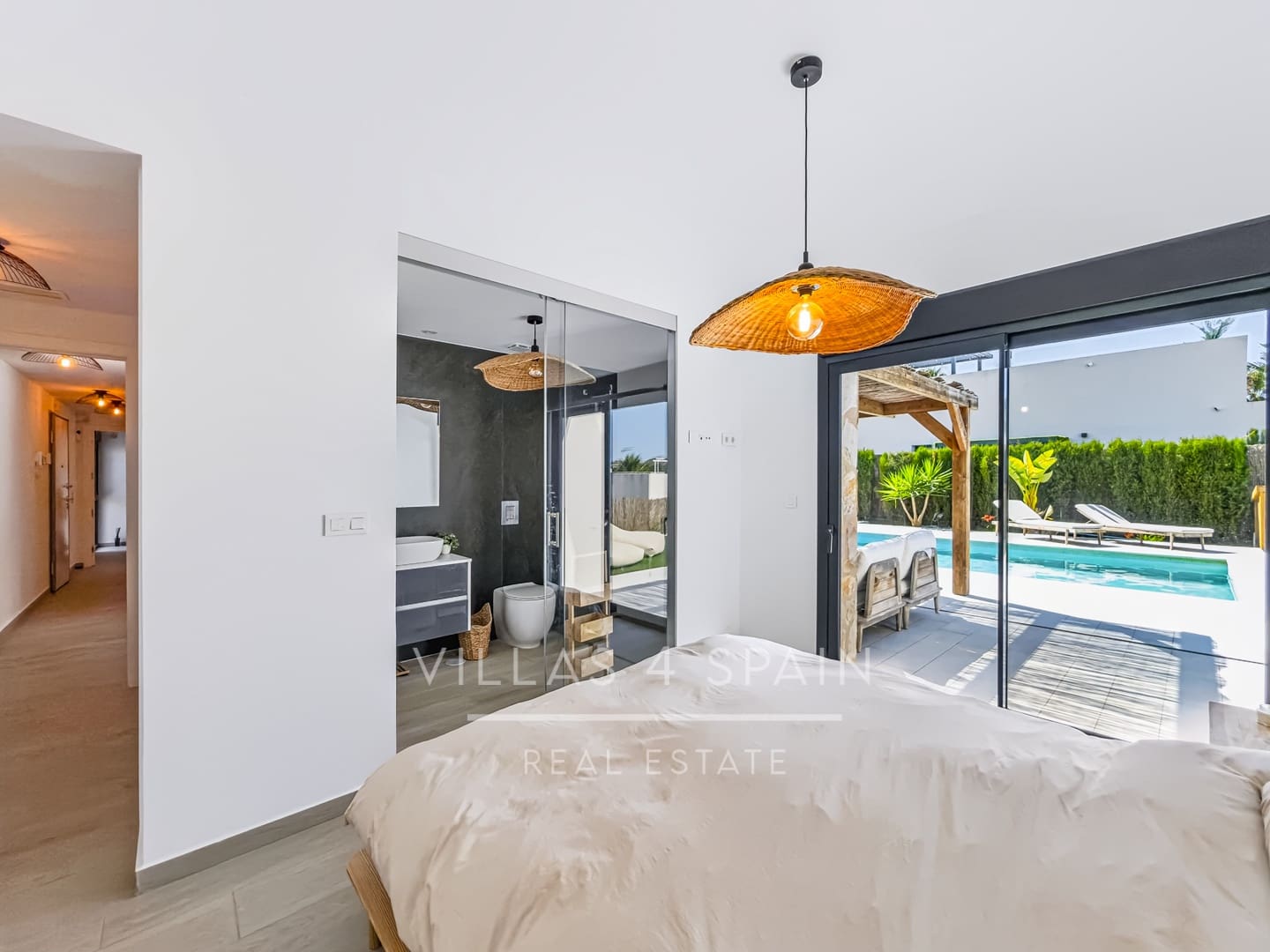 3 slaapkamer Villa te koop in Algorfa met zwembad garage - € 649.000 (Ref: 9906756)