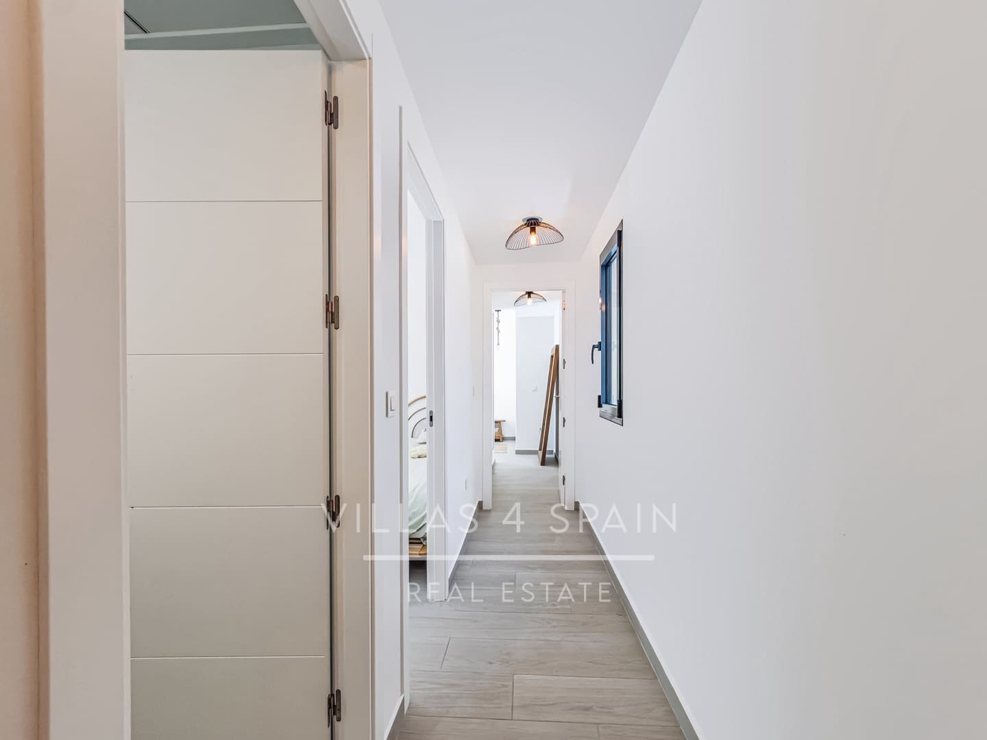 3 slaapkamer Villa te koop in Algorfa met zwembad garage - € 649.000 (Ref: 9906756)