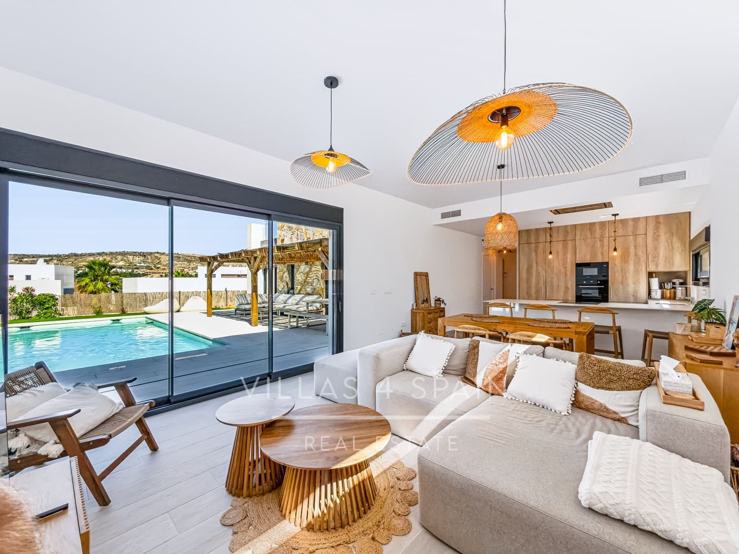 3 slaapkamer Villa te koop in Algorfa met zwembad garage - € 649.000 (Ref: 9906756)