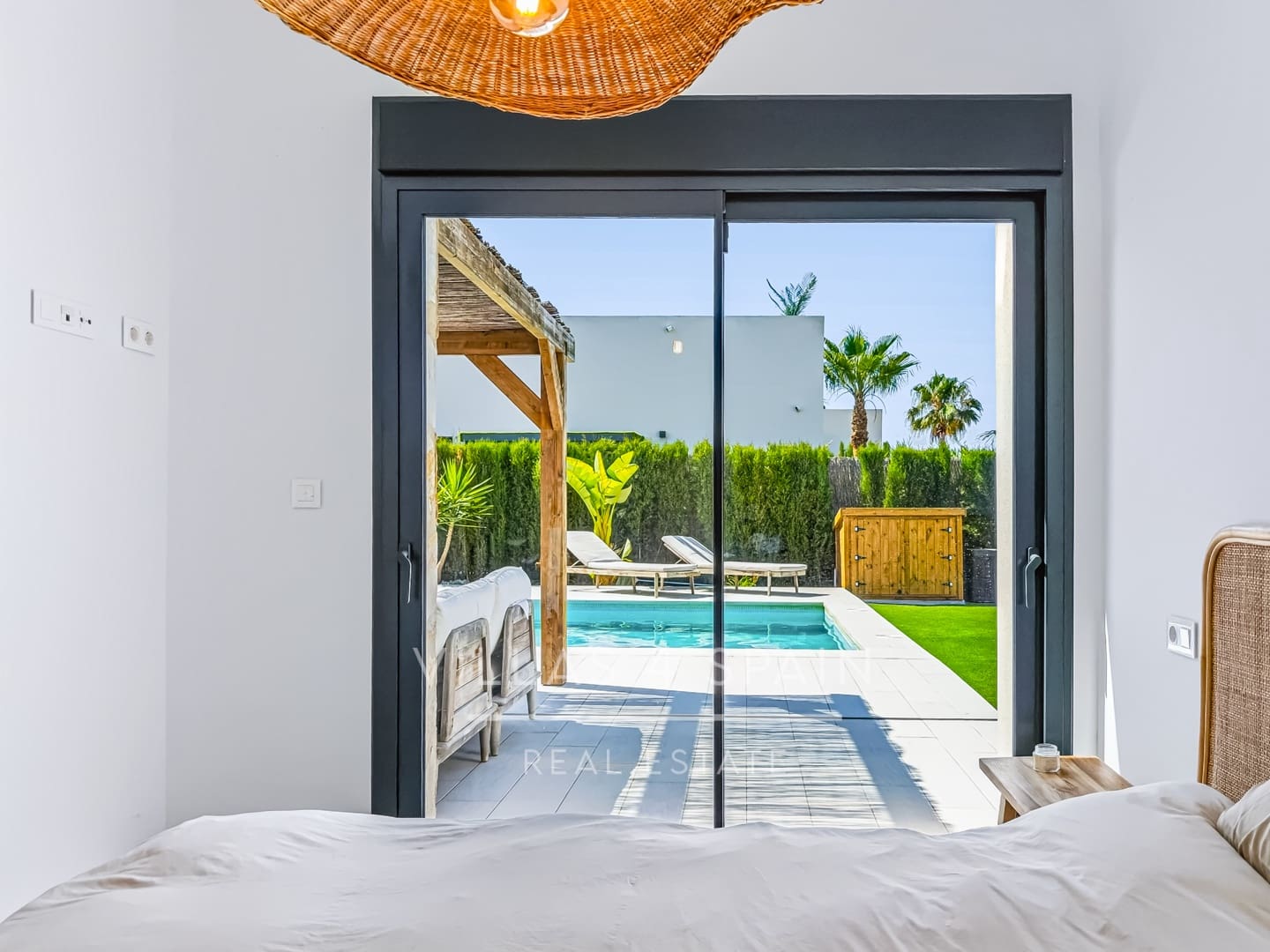 3 slaapkamer Villa te koop in Algorfa met zwembad garage - € 649.000 (Ref: 9906756)