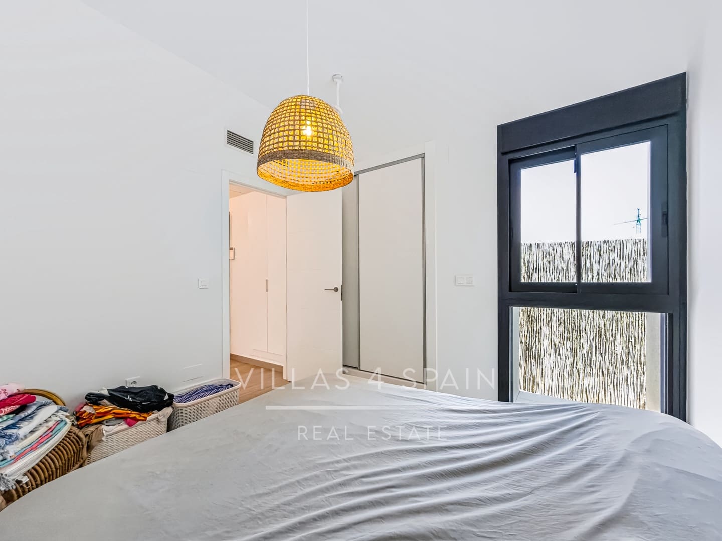 3 slaapkamer Villa te koop in Algorfa met zwembad garage - € 649.000 (Ref: 9906756)