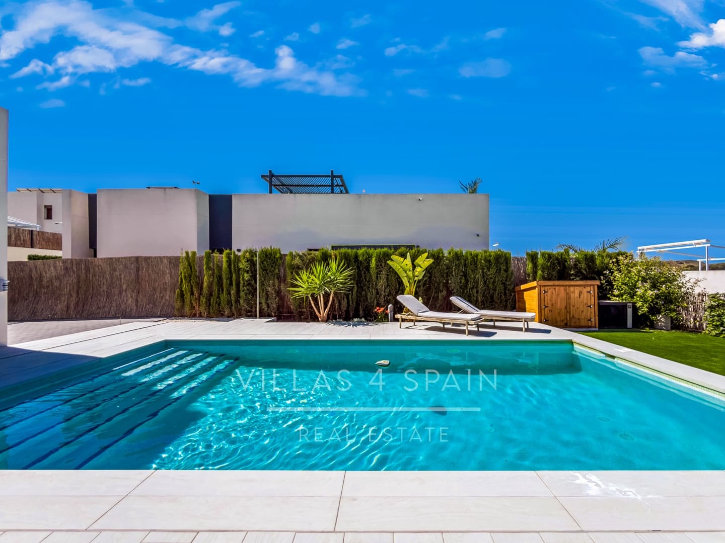 3 slaapkamer Villa te koop in Algorfa met zwembad garage - € 649.000 (Ref: 9906756)