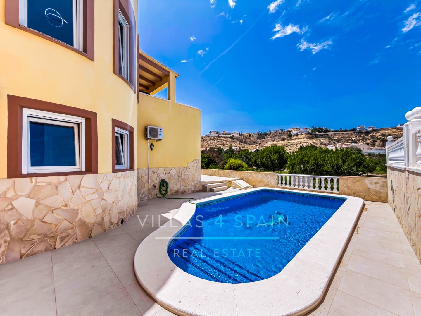 3 chambre Villa/Maison à vendre à Ciudad Quesada avec piscine - 499 000 € (Ref: 9928674)