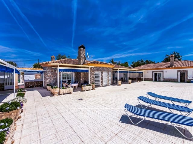 Chalet de 6 habitaciones en Fortuna en venta con piscina garaje - 749.000 € (Ref: 9932771)