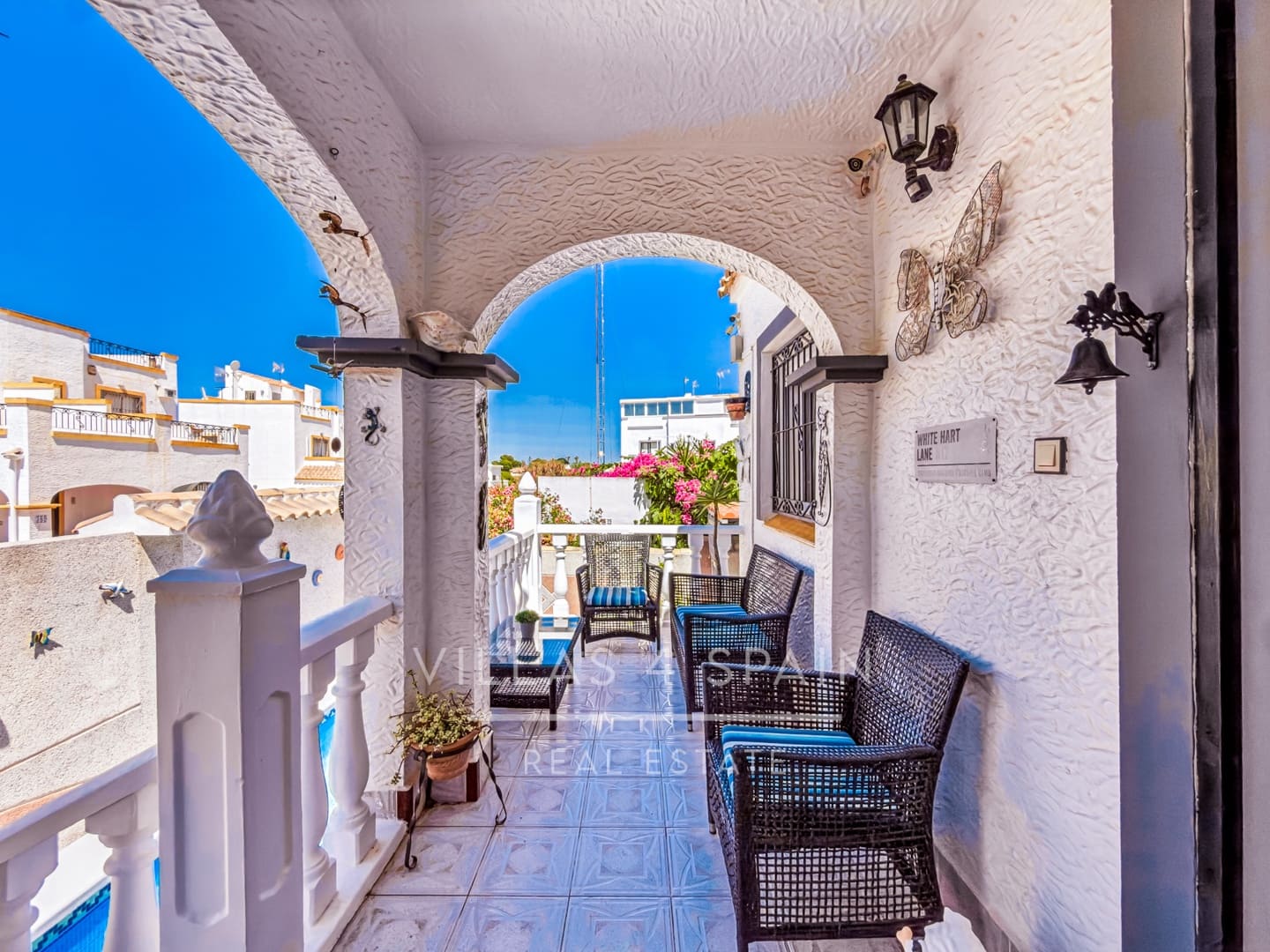 3 soveværelse Byhus til salg i Orihuela Costa med swimmingpool - € 245.000 (Ref: 9943278)