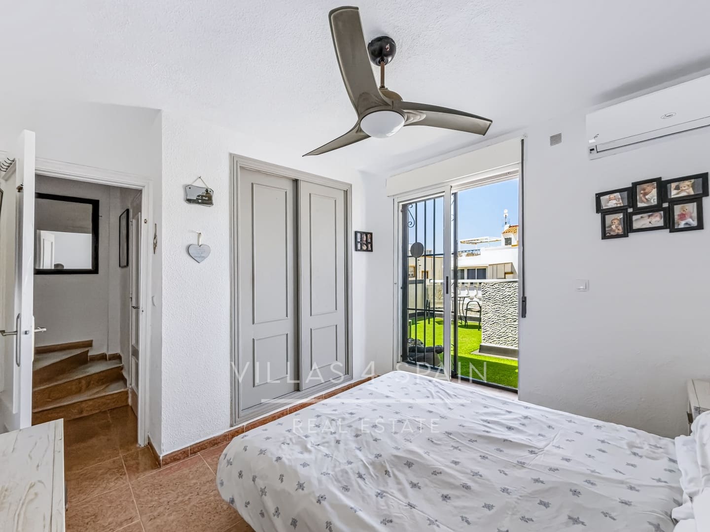 3 soveværelse Byhus til salg i Orihuela Costa med swimmingpool - € 245.000 (Ref: 9943278)