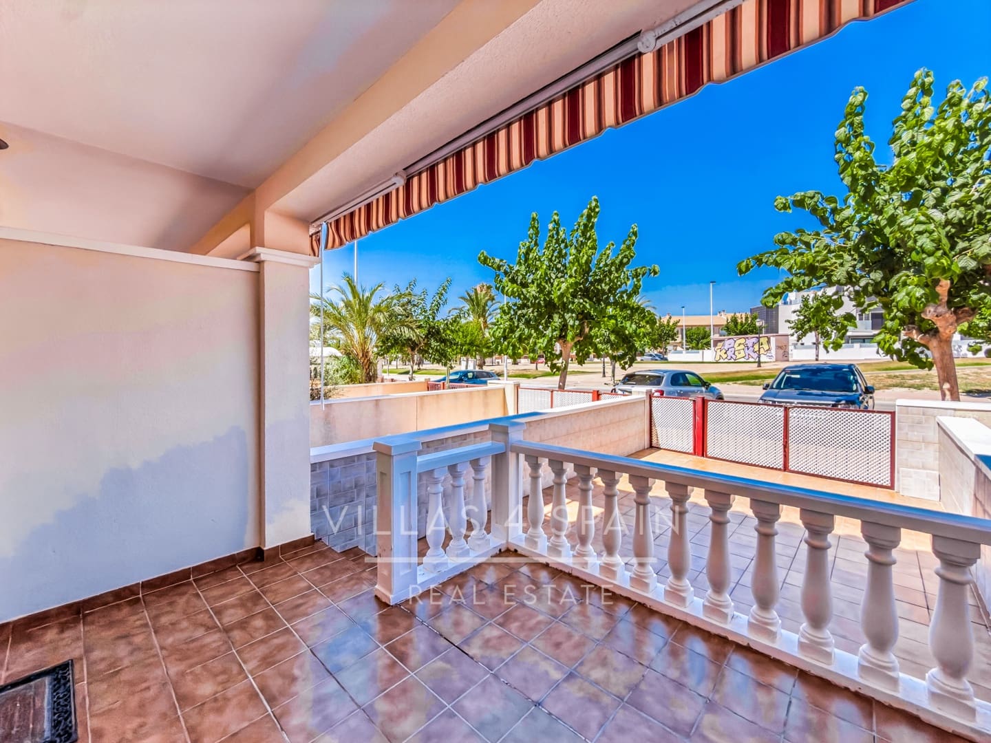 3 quarto Casa em Banda para venda em San Pedro del Pinatar com piscina - 199 500 € (Ref: 9946936)