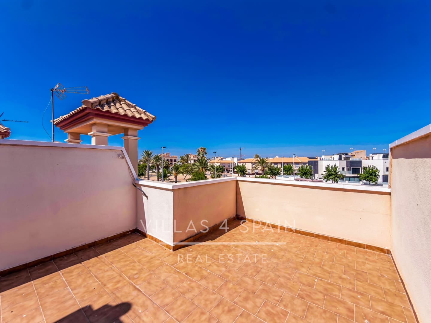 3 quarto Casa em Banda para venda em San Pedro del Pinatar com piscina - 199 500 € (Ref: 9946936)