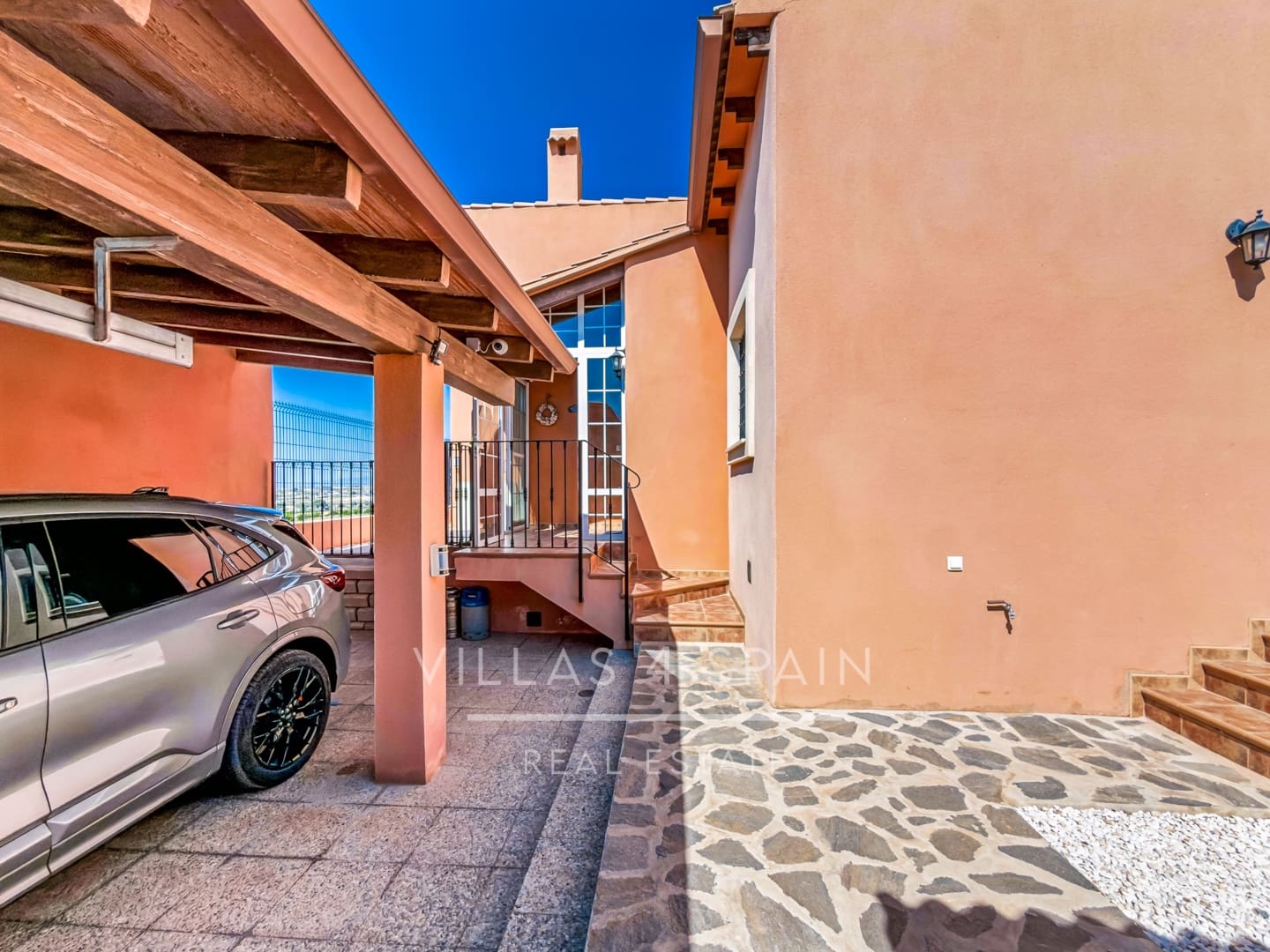 3 sypialnia Willa na sprzedaż w Fortuna z basenem - 329 950 € (Ref: 9958525)