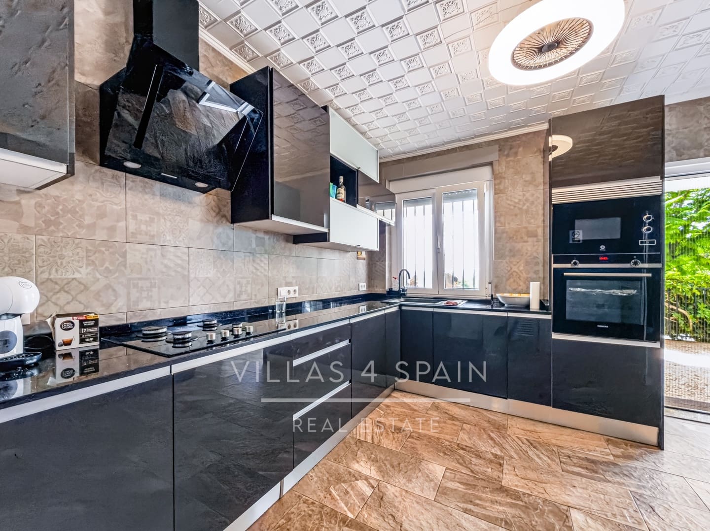 4 sypialnia Willa na sprzedaż w Aspe z basenem - 399 000 € (Ref: 9990181)