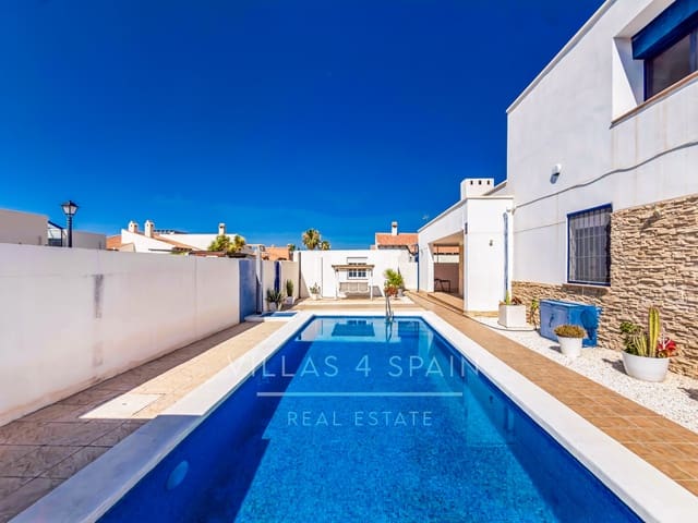 3 soveværelse Villa til salg i Fortuna med swimmingpool - € 299.000 (Ref: 9996036)