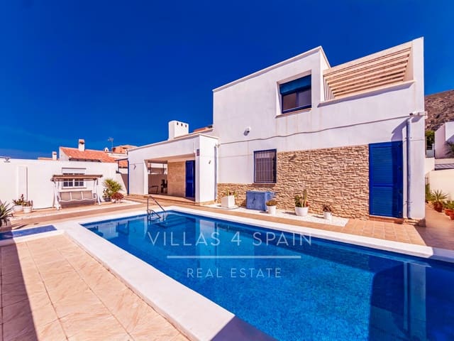 3 soveværelse Villa til salg i Fortuna med swimmingpool - € 299.000 (Ref: 9996036)