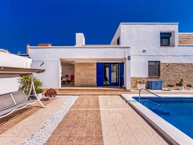 3 soveværelse Villa til salg i Fortuna med swimmingpool - € 299.000 (Ref: 9996036)