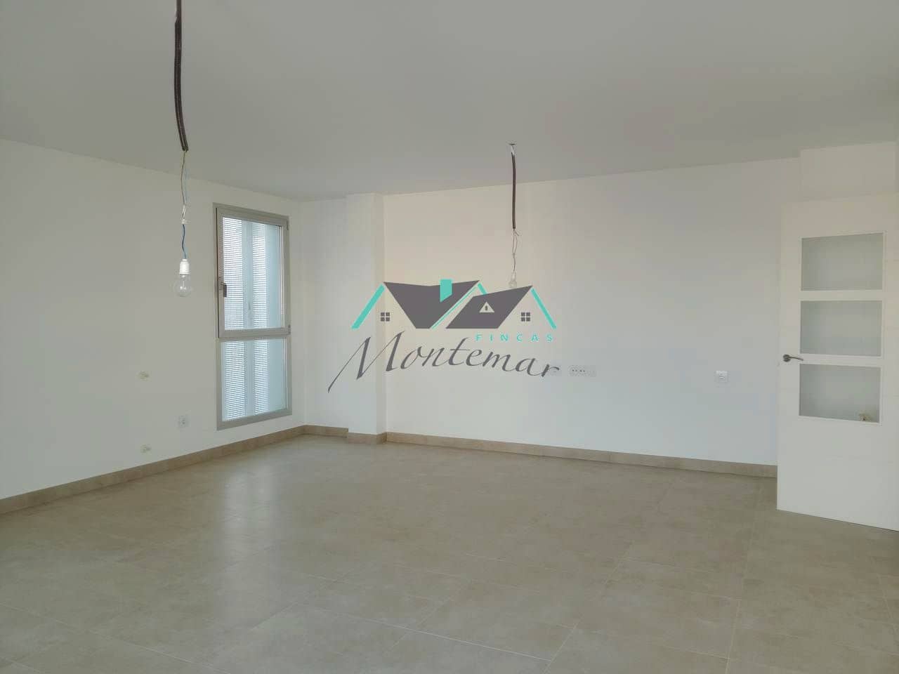 4 makuuhuone Asunto myytävänä paikassa Lorca mukana 
autotalli - 350 000 € (Ref: 9243821)