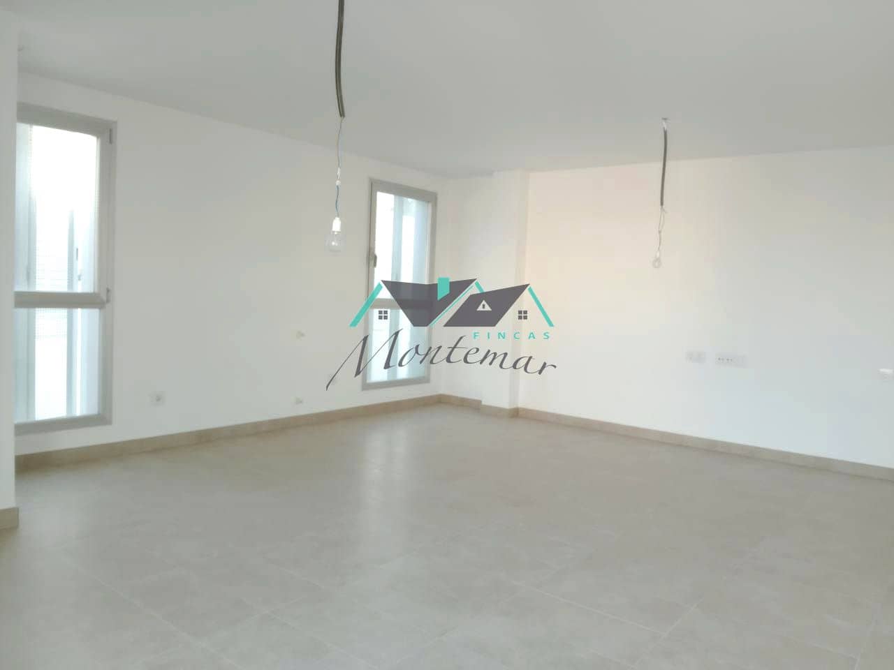 4 makuuhuone Asunto myytävänä paikassa Lorca mukana 
autotalli - 350 000 € (Ref: 9243821)