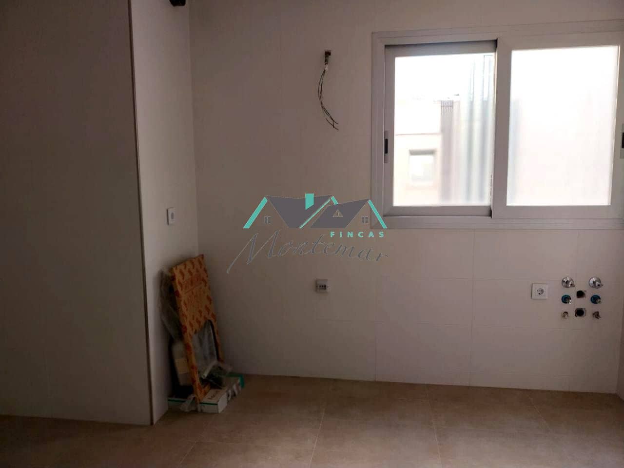 4 makuuhuone Asunto myytävänä paikassa Lorca mukana 
autotalli - 350 000 € (Ref: 9243821)