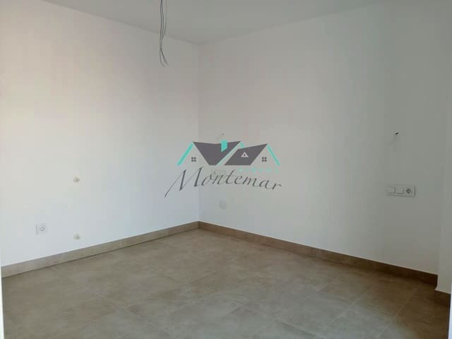 4 makuuhuone Asunto myytävänä paikassa Lorca mukana 
autotalli - 350 000 € (Ref: 9243821)