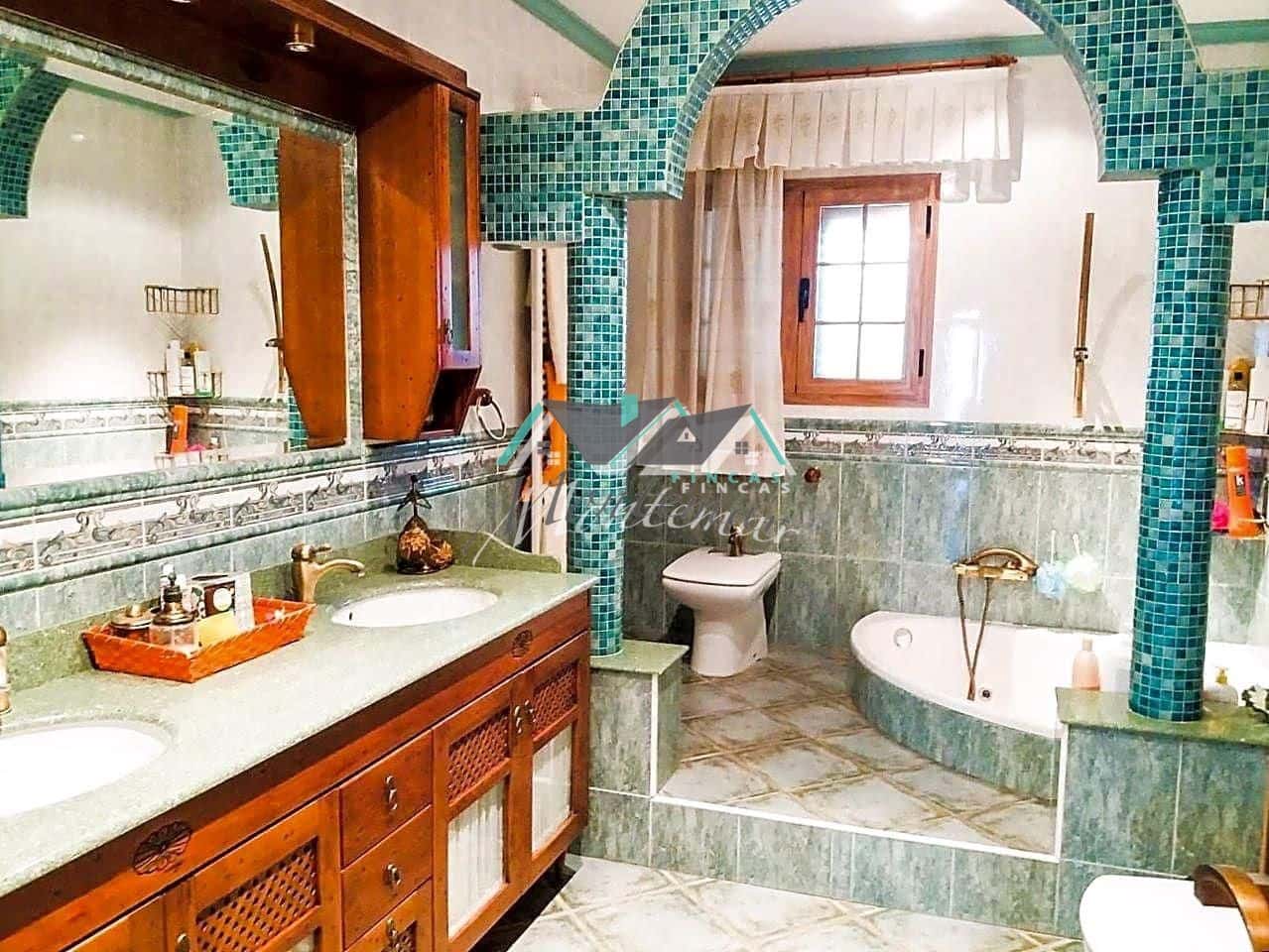 3 slaapkamer Villa te koop in La Campana met garage - € 499.000 (Ref: 9289799)