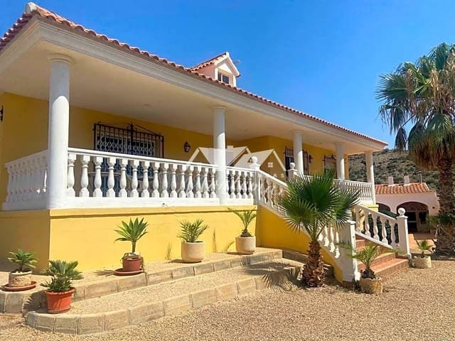 4 soveværelse Villa til salg i Pilar de Jaravia, Pulpí - € 330.000 (Ref: 9295895)