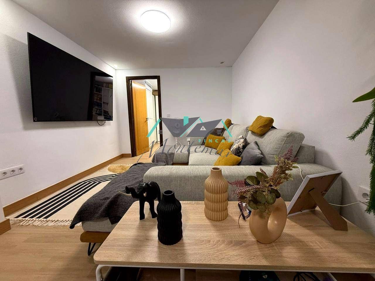 3 soveværelse Lejlighed til salg i Los Collados med swimmingpool garage - € 140.000 (Ref: 9332877)