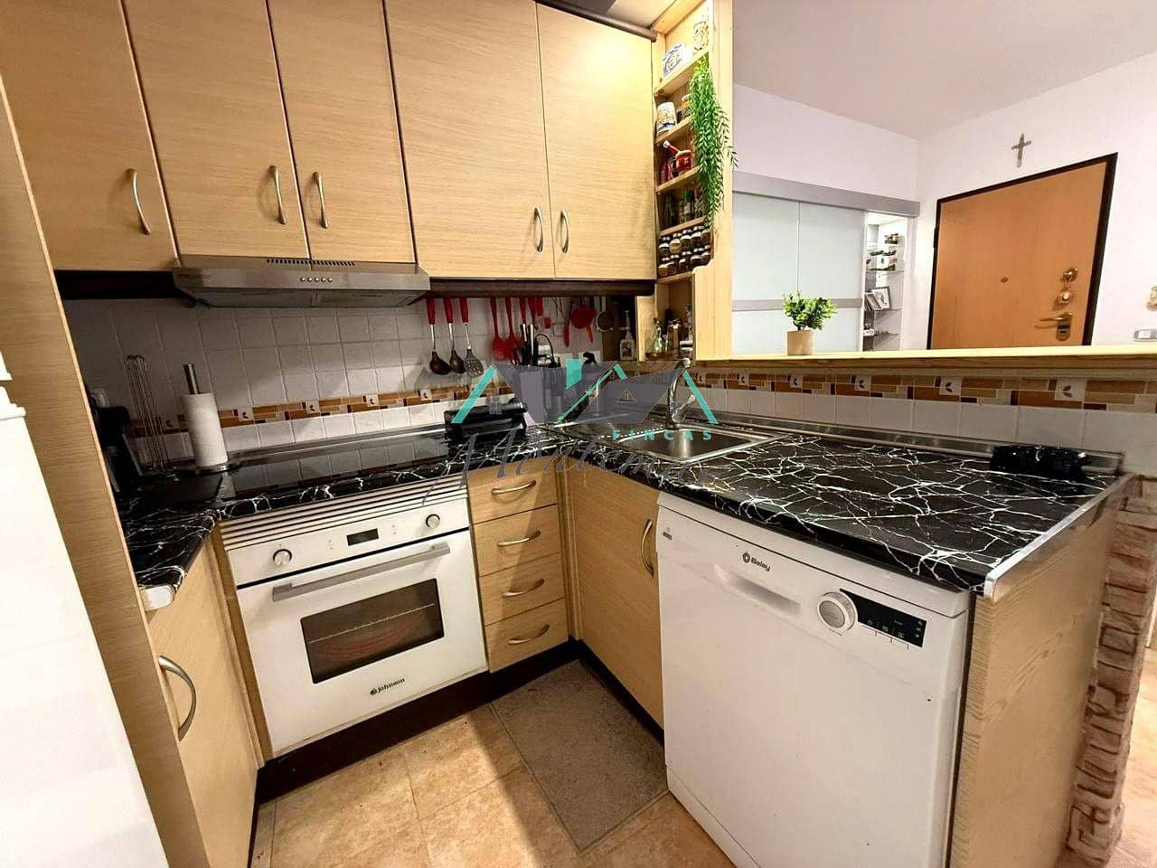 3 soveværelse Lejlighed til salg i Los Collados med swimmingpool garage - € 140.000 (Ref: 9332877)