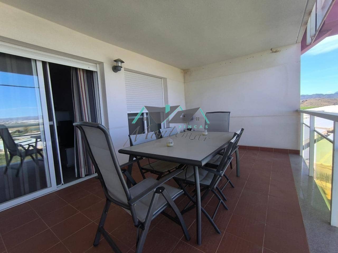 2 soverom Leilighet til salgs i Calarreona med svømmebasseng garasje - € 165 000 (Ref: 9389989)