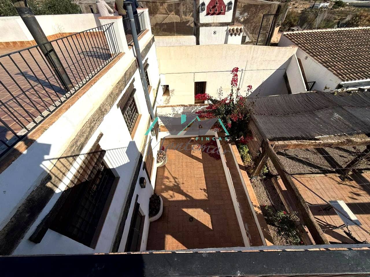 7 soverom Villa til salgs i Calarreona - € 850 000 (Ref: 9426307)