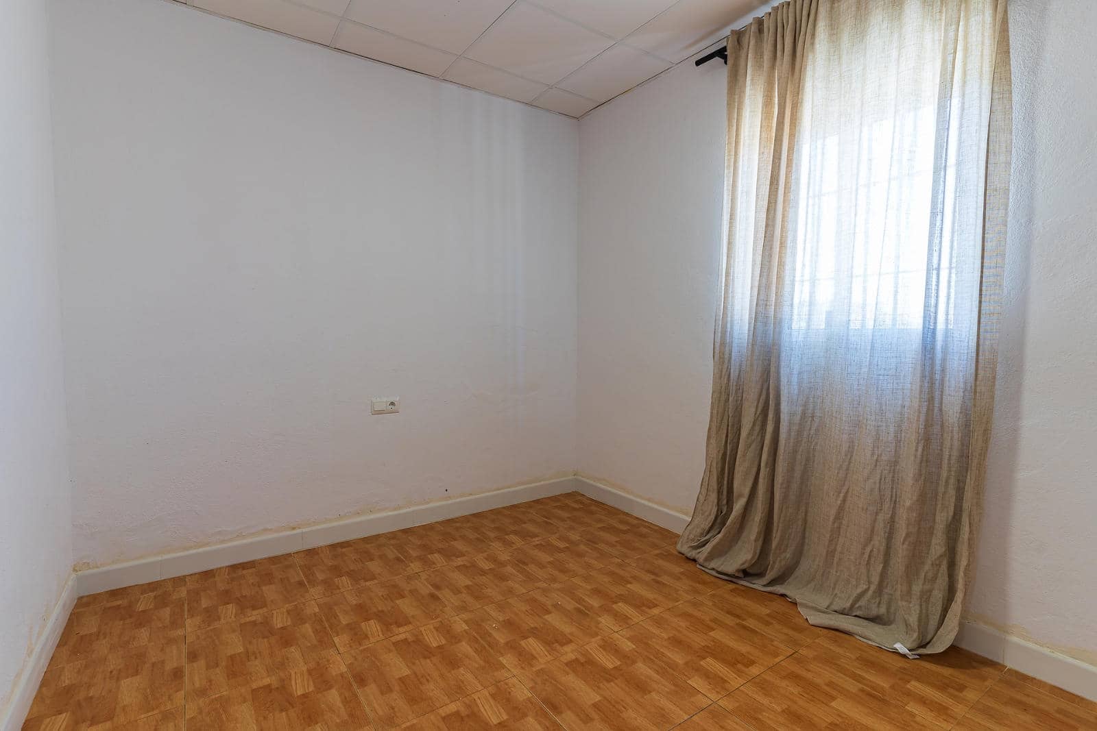 3 soveværelse Finca/Landehus til salg i Niebla med swimmingpool - € 255.000 (Ref: 8337264)