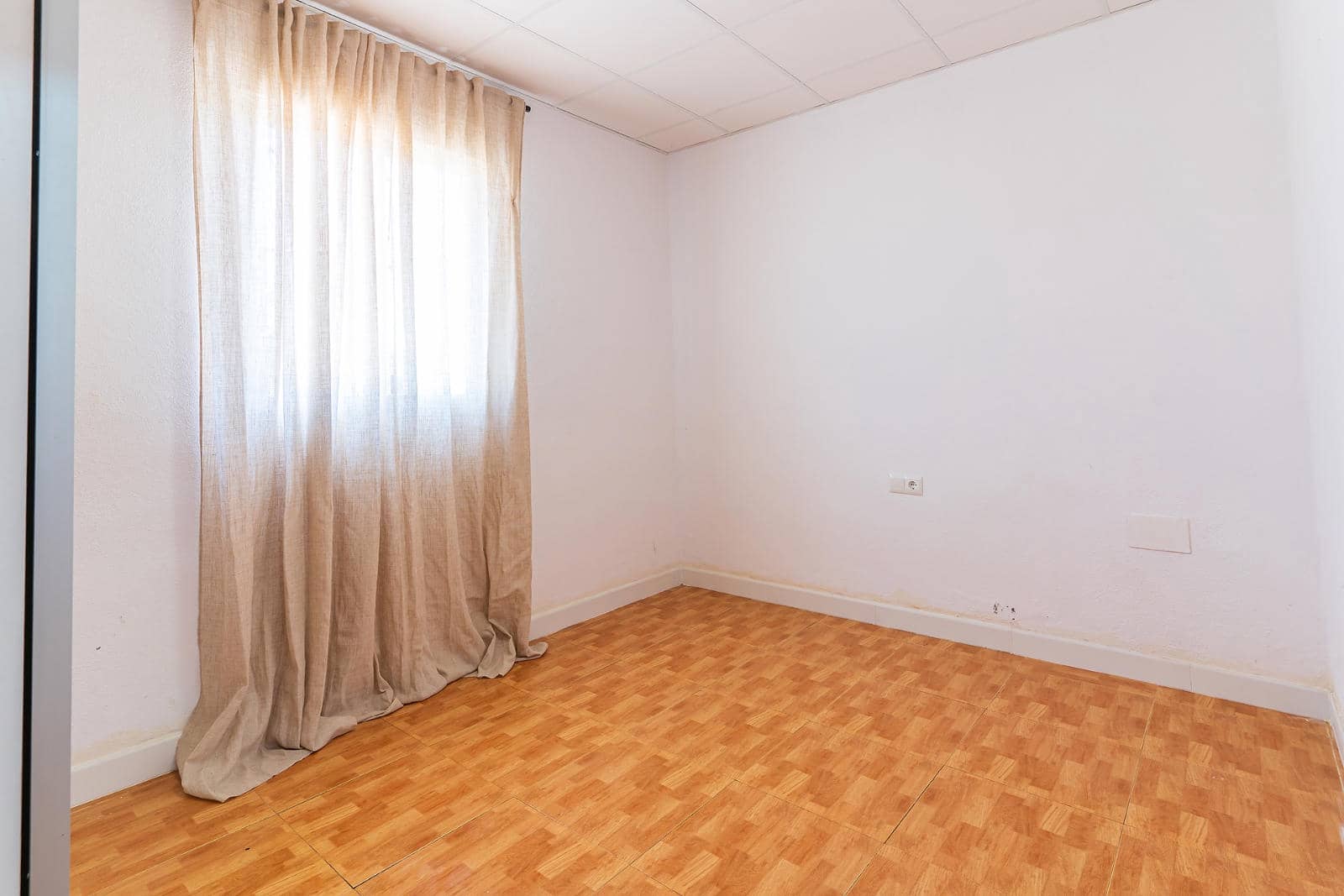 3 soveværelse Finca/Landehus til salg i Niebla med swimmingpool - € 255.000 (Ref: 8337264)