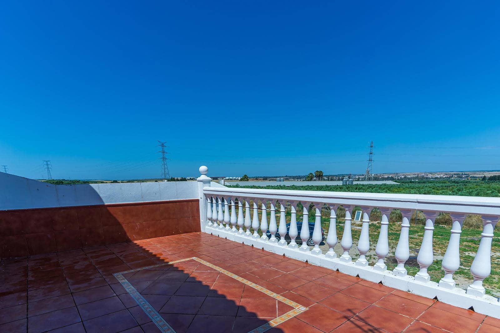 3 soveværelse Finca/Landehus til salg i Niebla med swimmingpool - € 255.000 (Ref: 8337264)