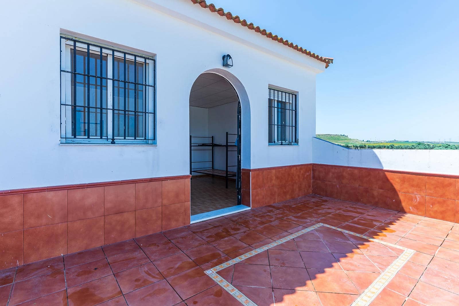 3 soveværelse Finca/Landehus til salg i Niebla med swimmingpool - € 255.000 (Ref: 8337264)