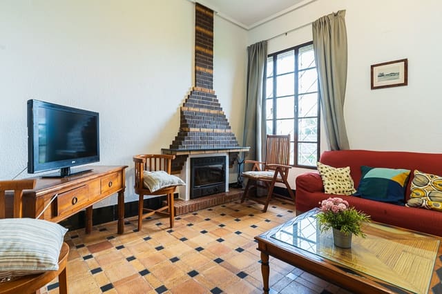 7 bedroom Villa for sale in Ayamonte with pool garage - € 439,000 (Ref: 8664876)