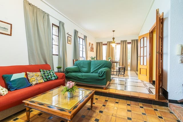 7 bedroom Villa for sale in Ayamonte with pool garage - € 439,000 (Ref: 8664876)